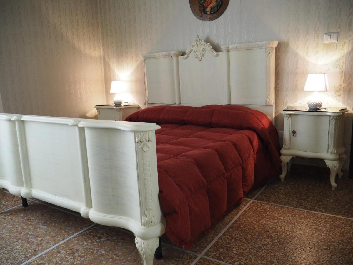 Casa Maria Lägenhet San Benedetto del Tronto Exteriör bild