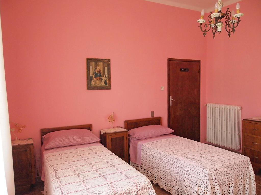 Casa Maria Lägenhet San Benedetto del Tronto Exteriör bild